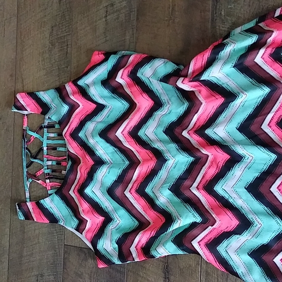 NWOT Unbranded Woman Dress lined  multicolor - Picture 2 of 5